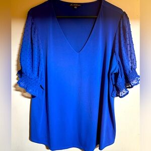 Women’s dress blouse